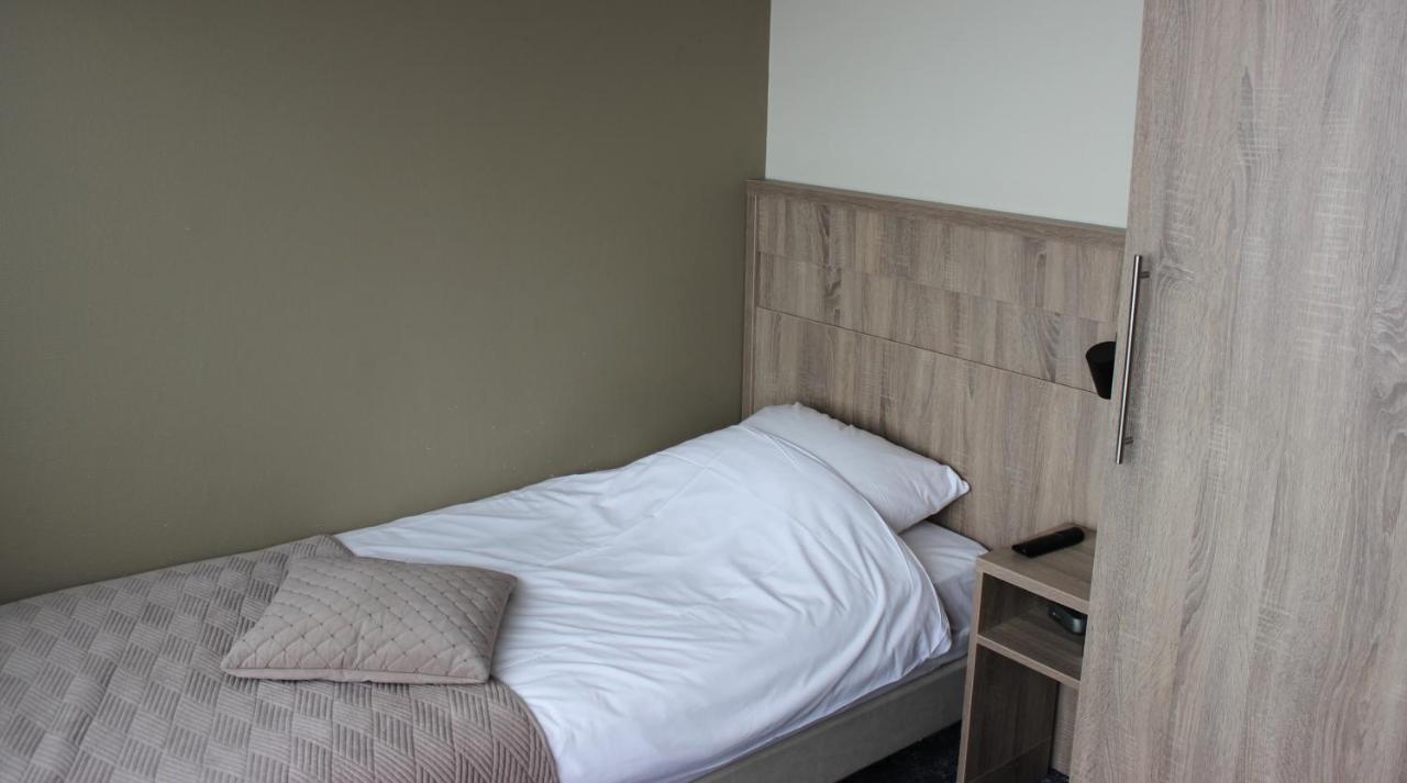 Hotel "De Klok" Buren  Eksteriør bilde
