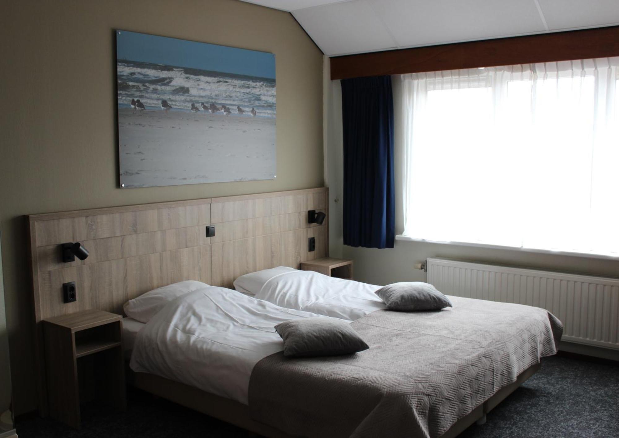 Hotel "De Klok" Buren  Eksteriør bilde
